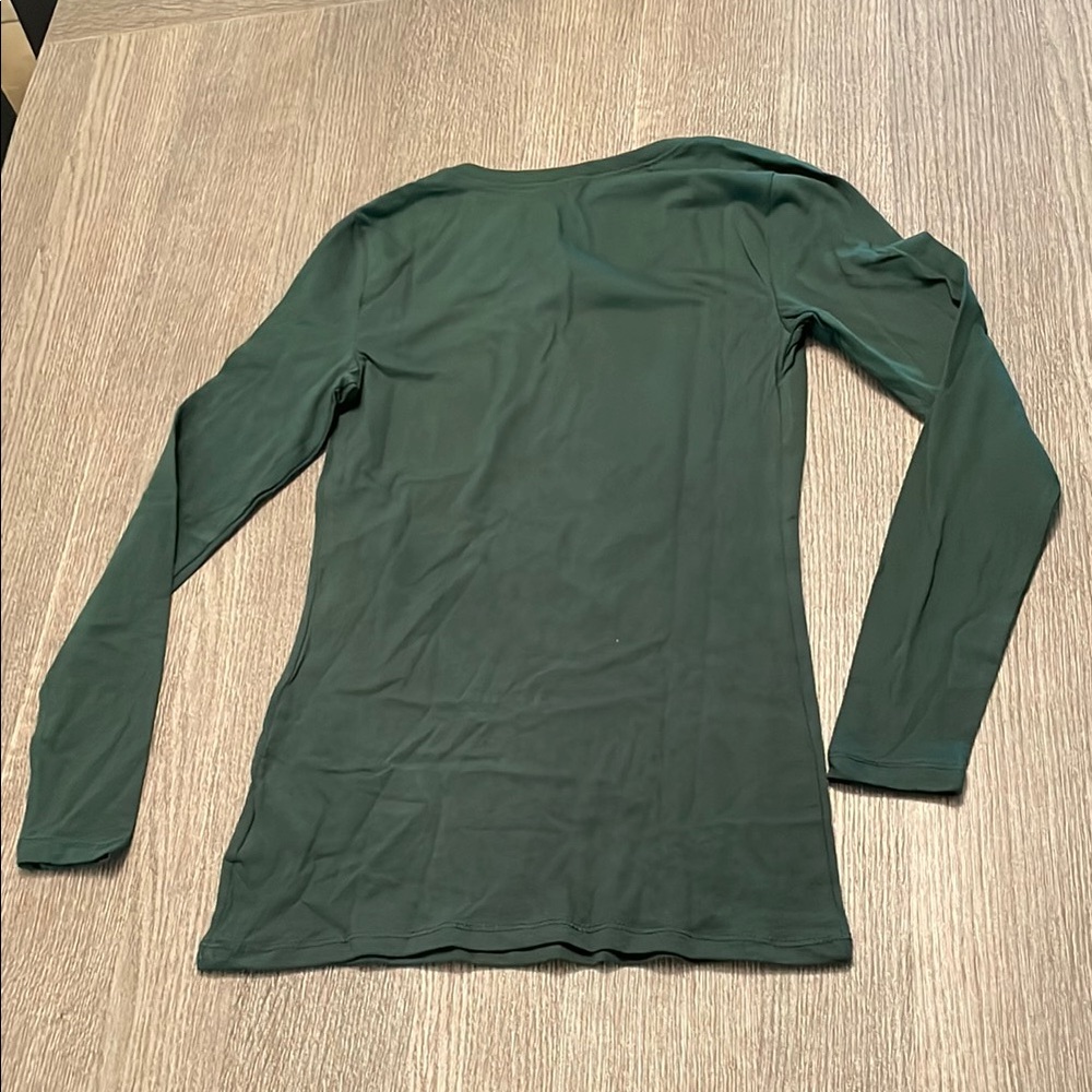 No Boundaries Fitted Green Long Sleeve Tee - Picture 6 of 7